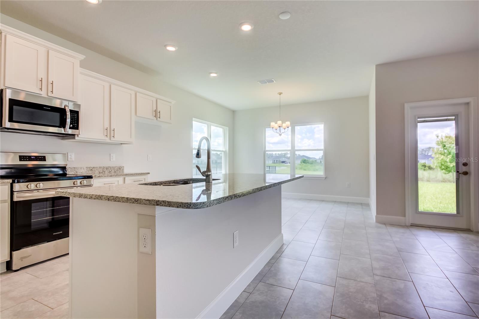 Image 14 of 33 For 16515 66th Lane E