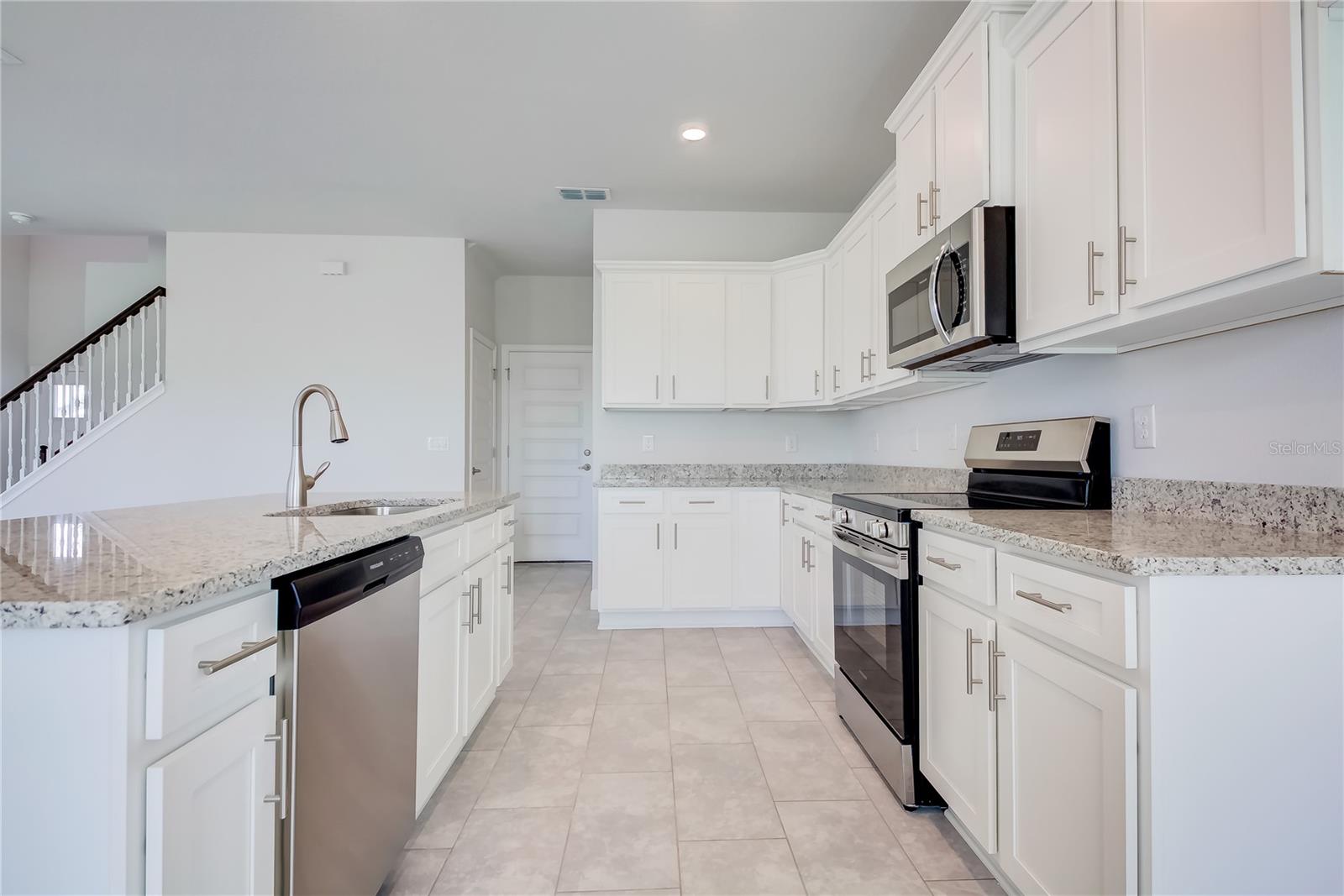 Image 16 of 33 For 16515 66th Lane E