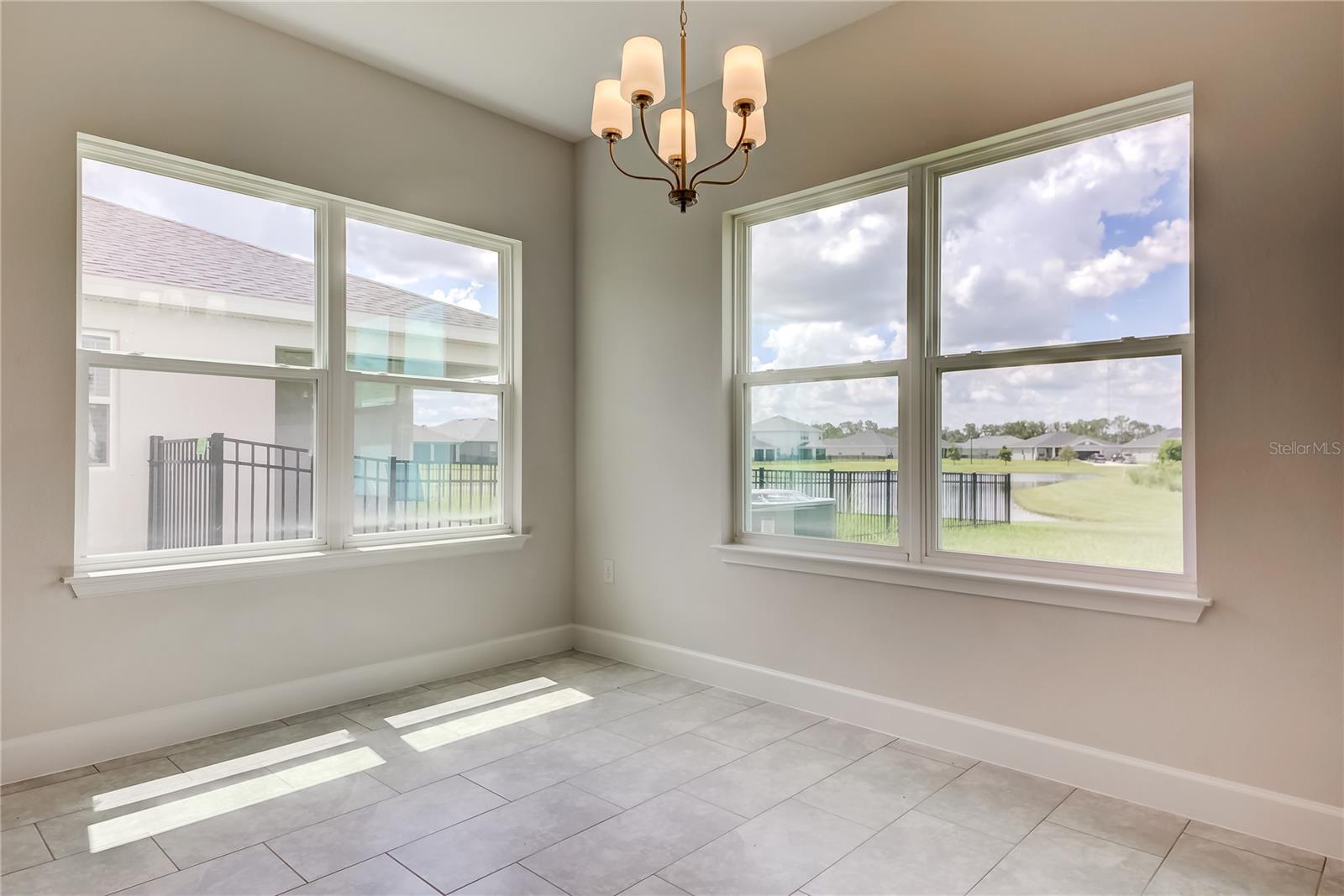 Image 17 of 33 For 16515 66th Lane E