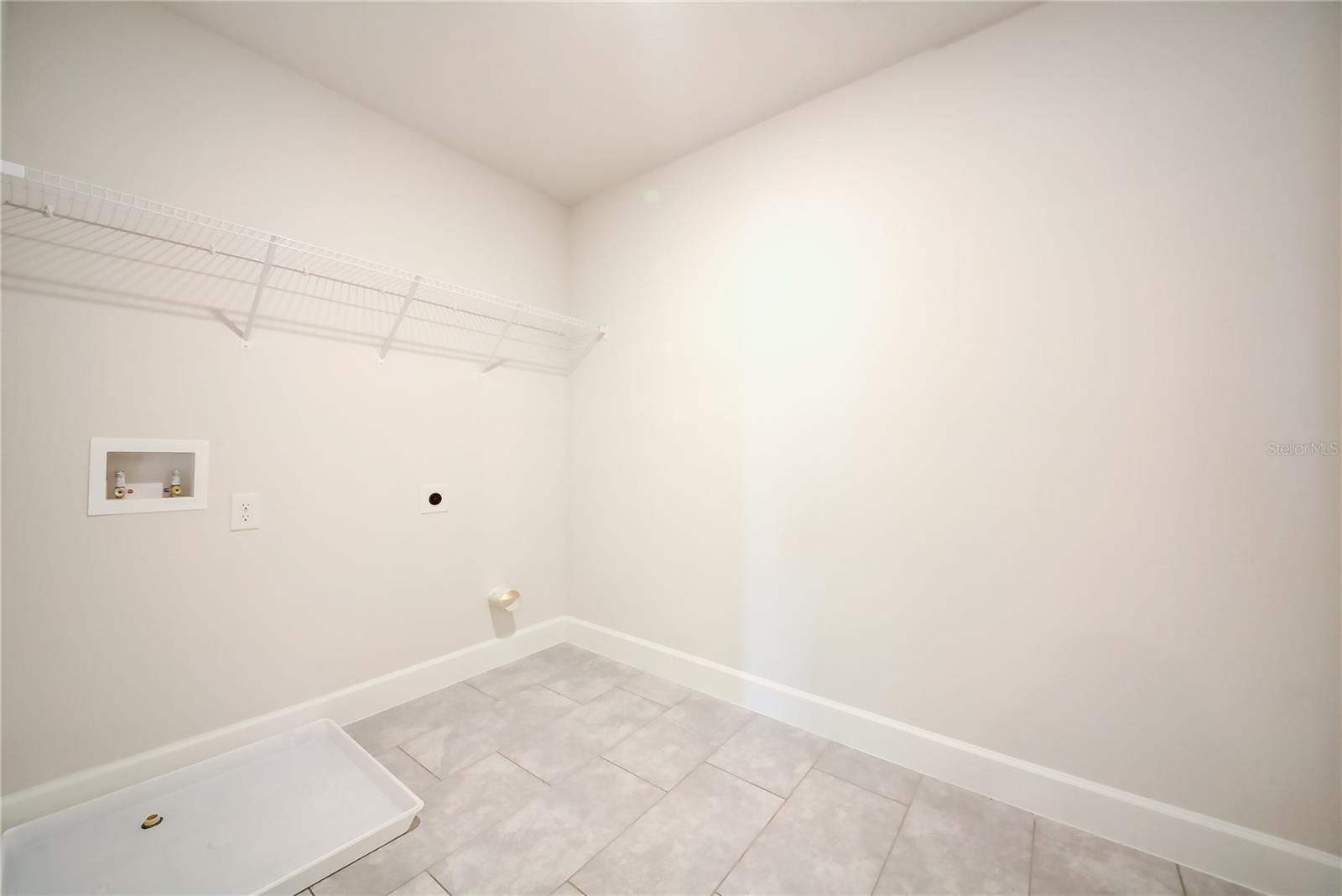 Image 21 of 33 For 16515 66th Lane E