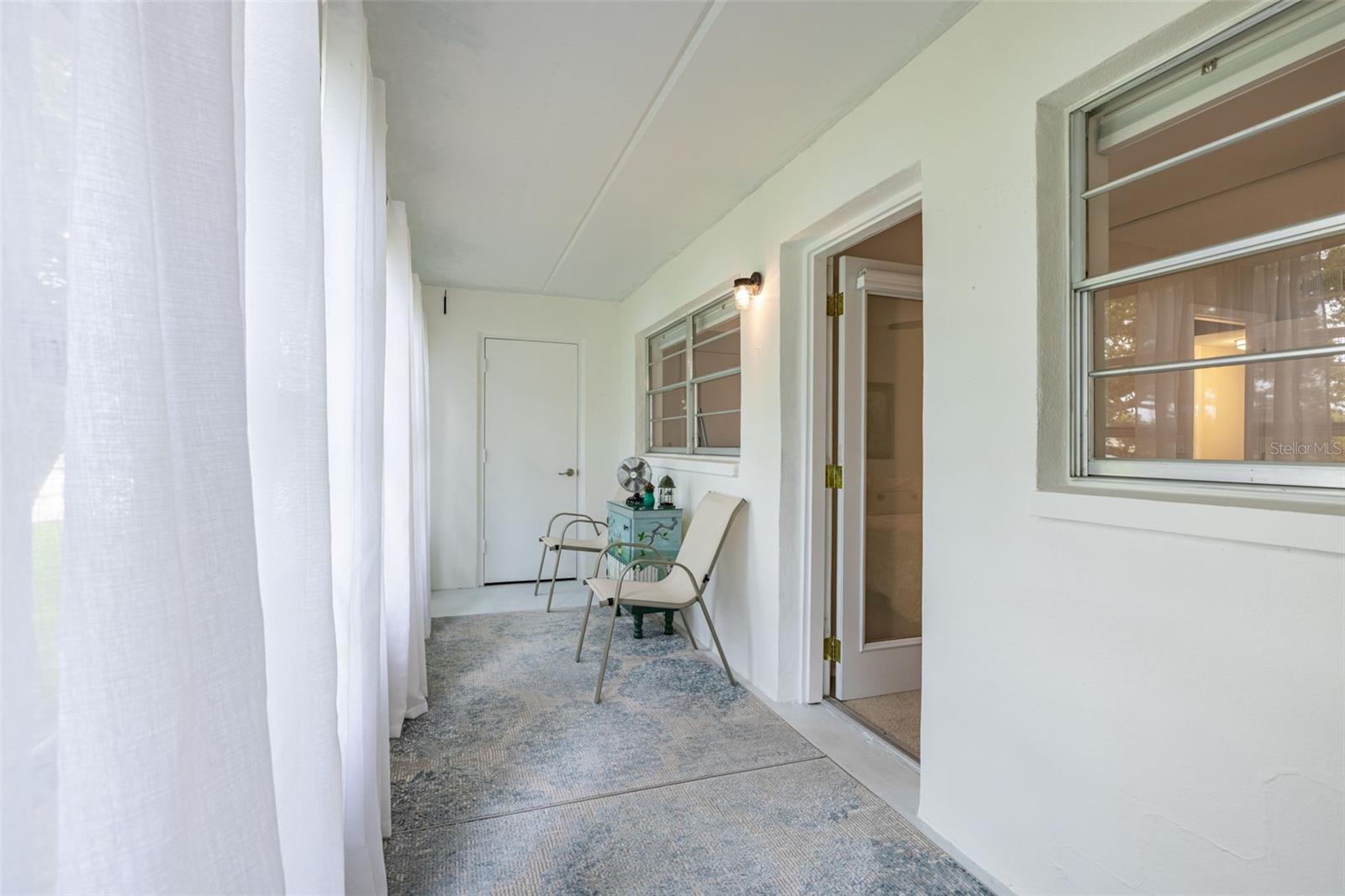 Image 22 of 44 For 920 Virginia Street 207