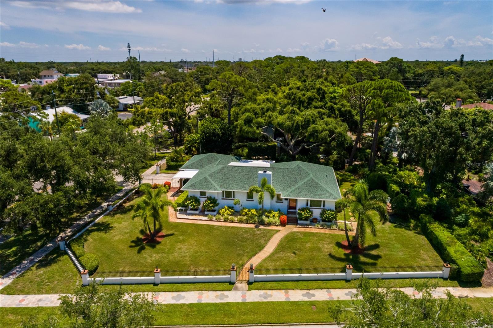Details for 100 Park Street S, ST PETERSBURG, FL 33707