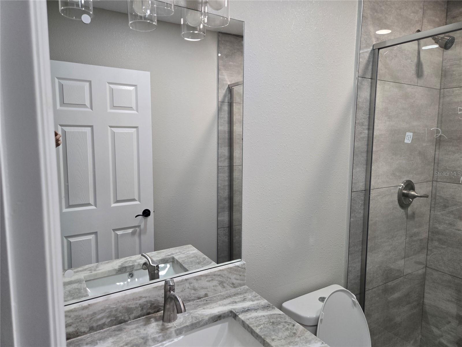 Image 22 of 42 For 804 Linebaugh Avenue