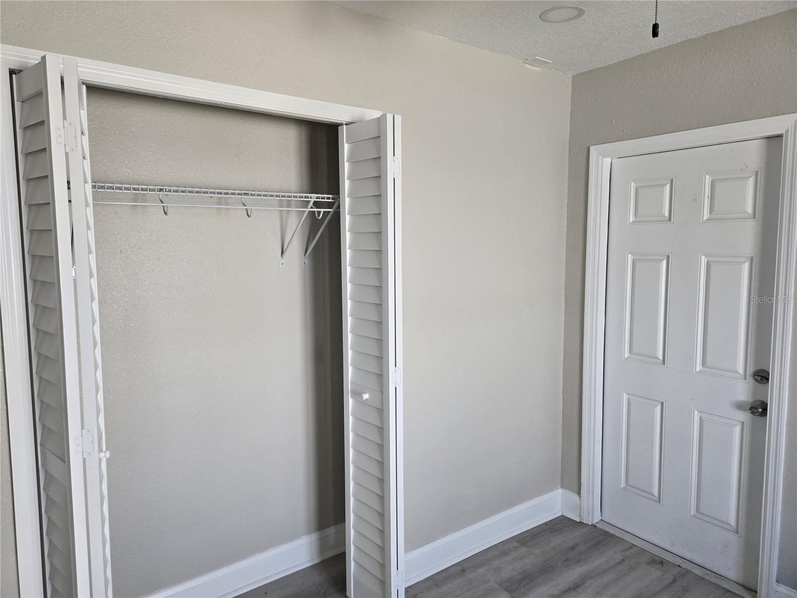 Image 36 of 42 For 804 Linebaugh Avenue