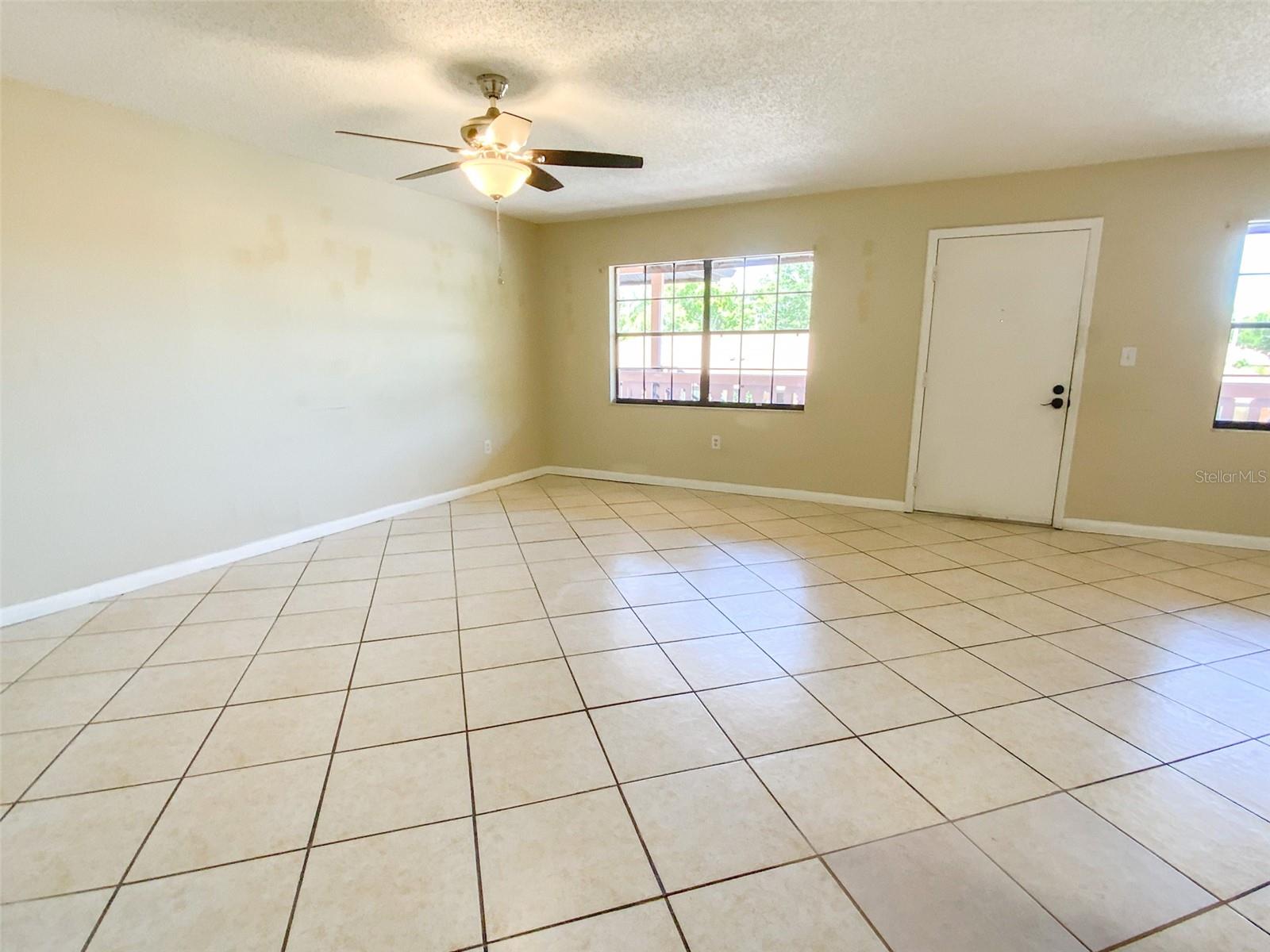 Image 13 of 27 For 13250 Ridge Road 3b5