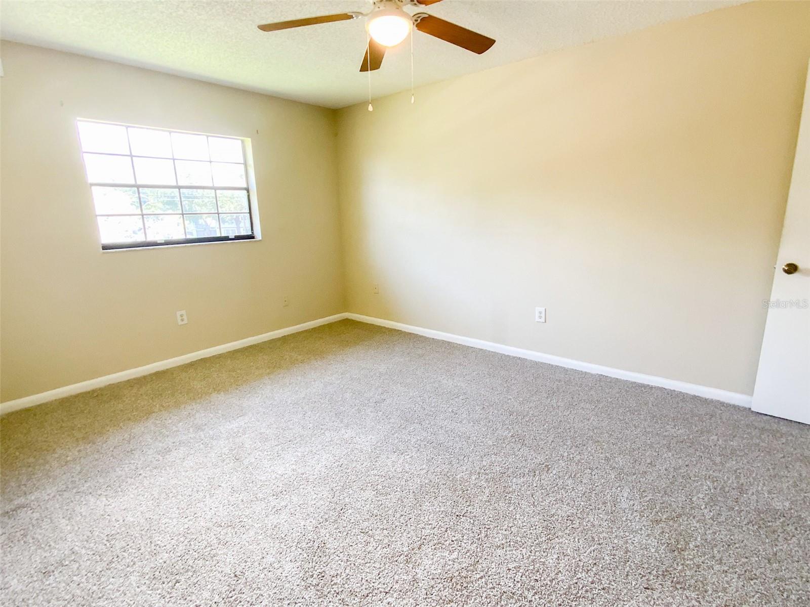 Image 14 of 27 For 13250 Ridge Road 3b5