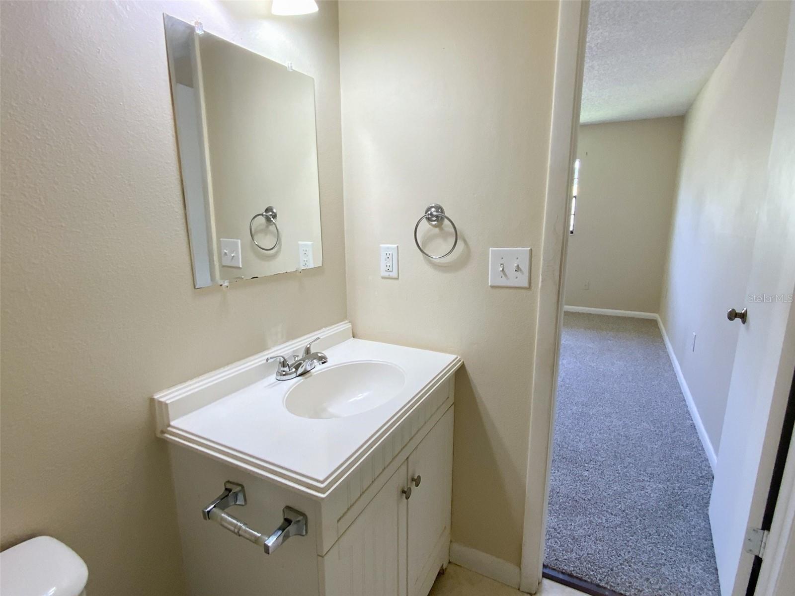 Image 18 of 27 For 13250 Ridge Road 3b5