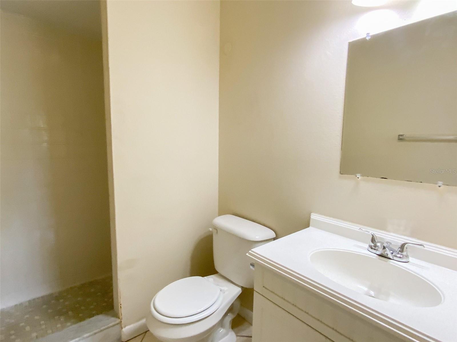 Image 19 of 27 For 13250 Ridge Road 3b5