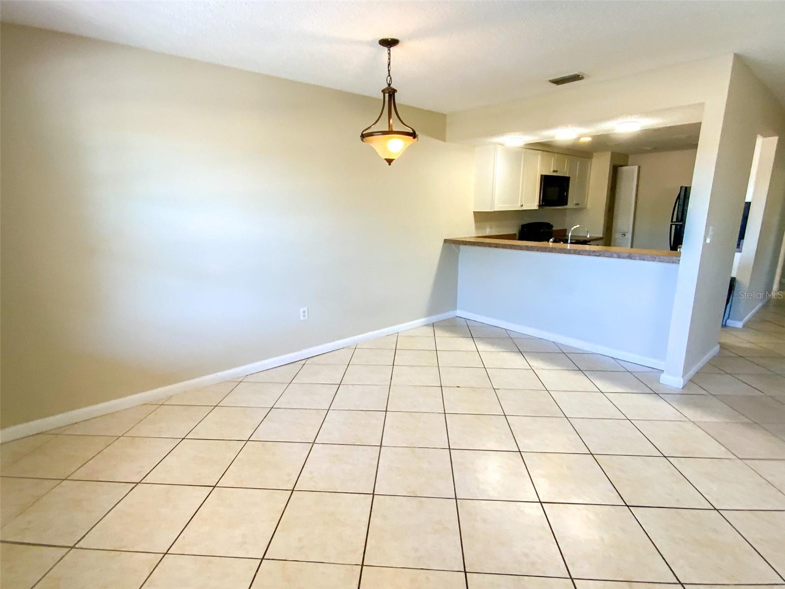 Image 7 of 27 For 13250 Ridge Road 3b5
