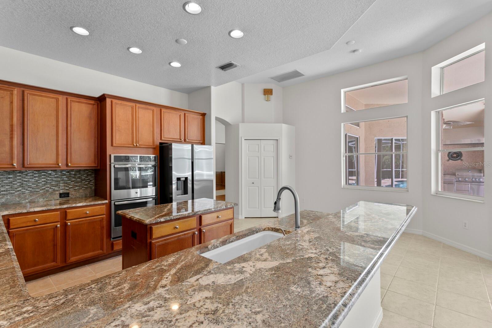 Image 14 of 87 For 4614 Mirabella Place