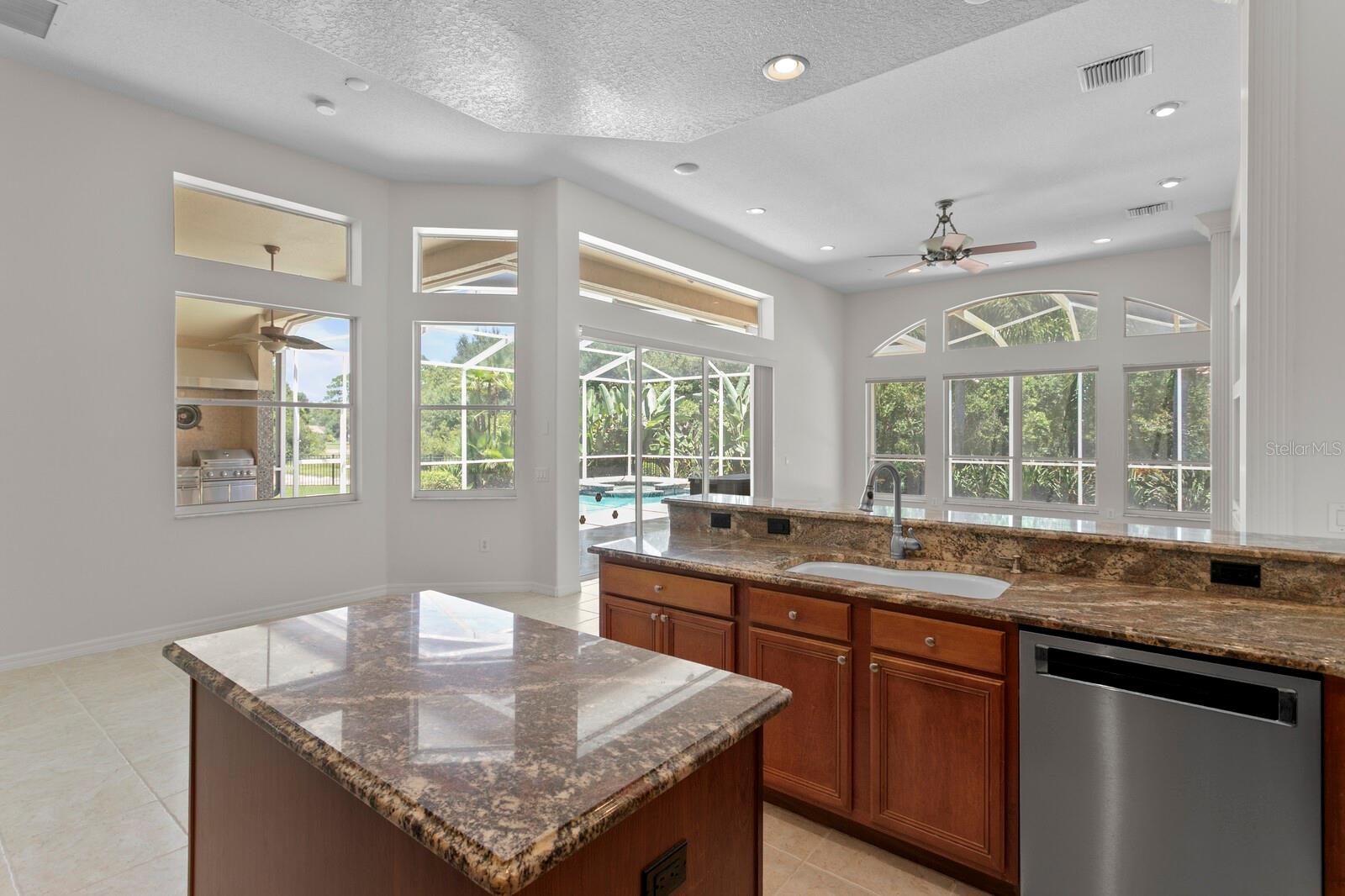 Image 15 of 87 For 4614 Mirabella Place