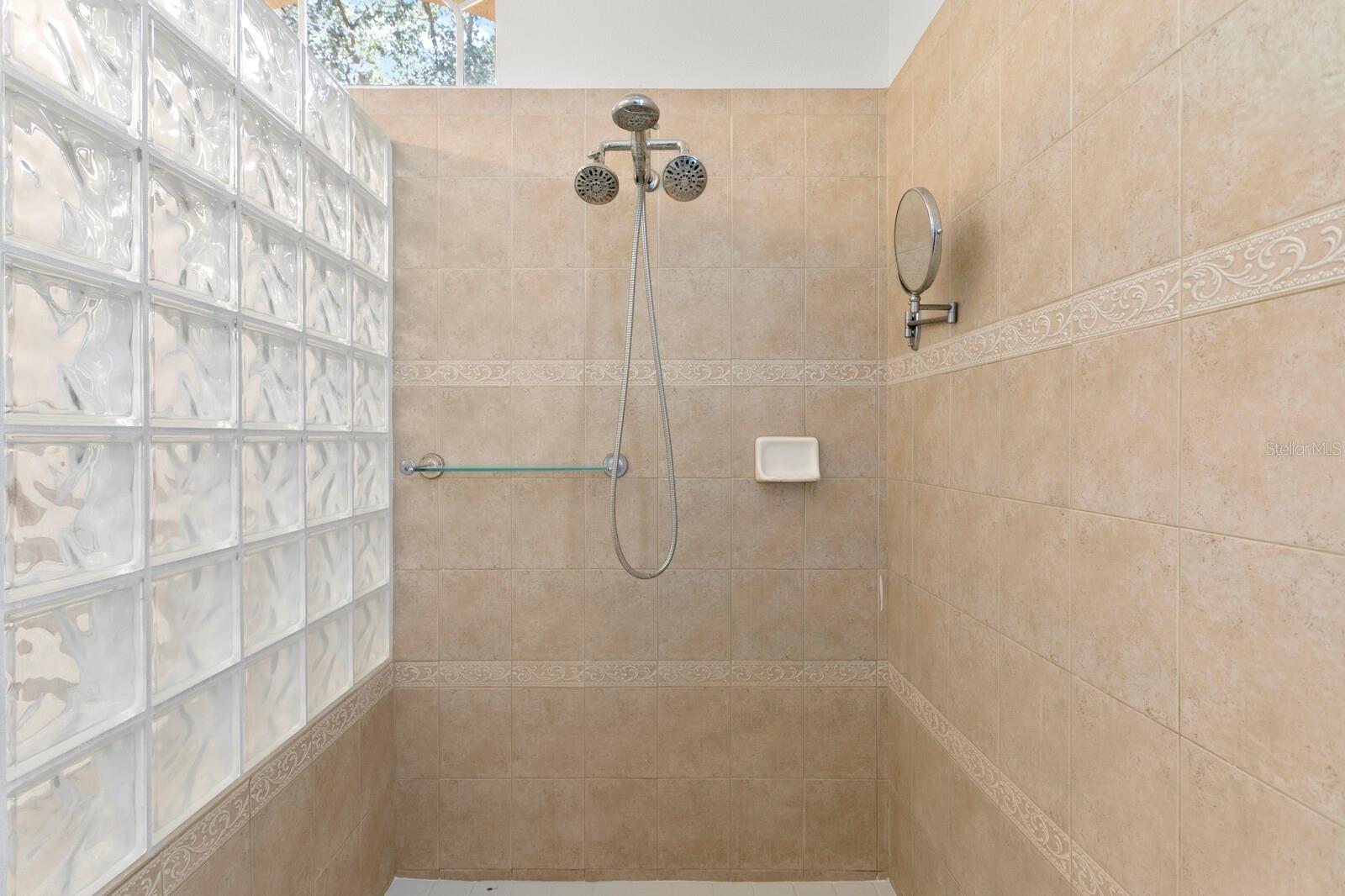 Image 53 of 87 For 4614 Mirabella Place