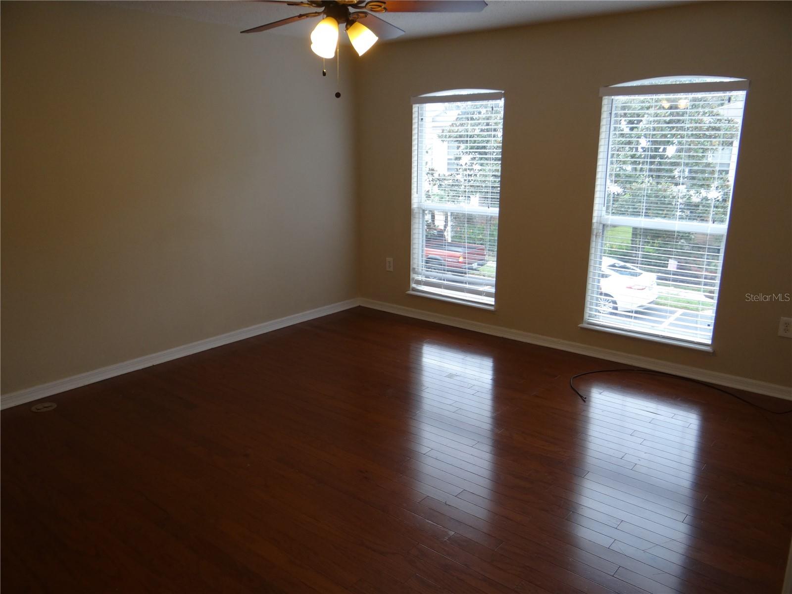 Image 11 of 12 For 4651 Ashburn Square Drive