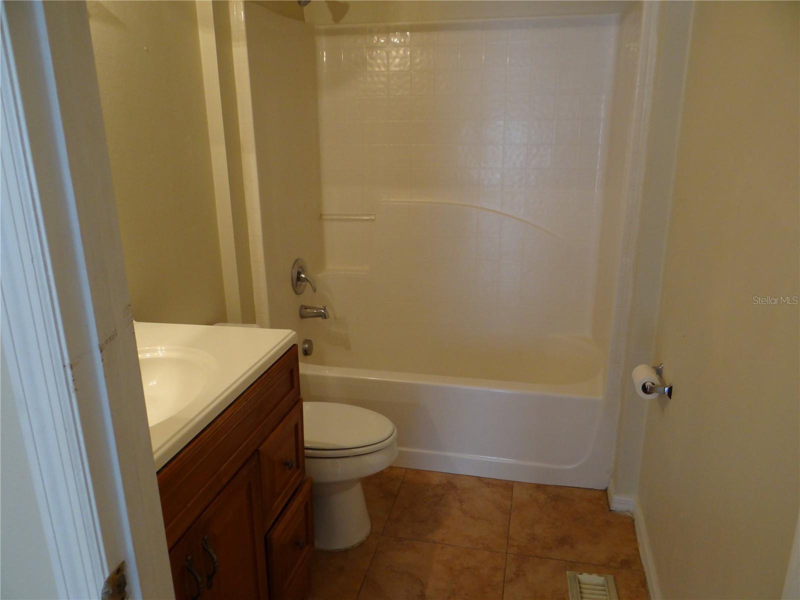 Image 12 of 12 For 4651 Ashburn Square Drive