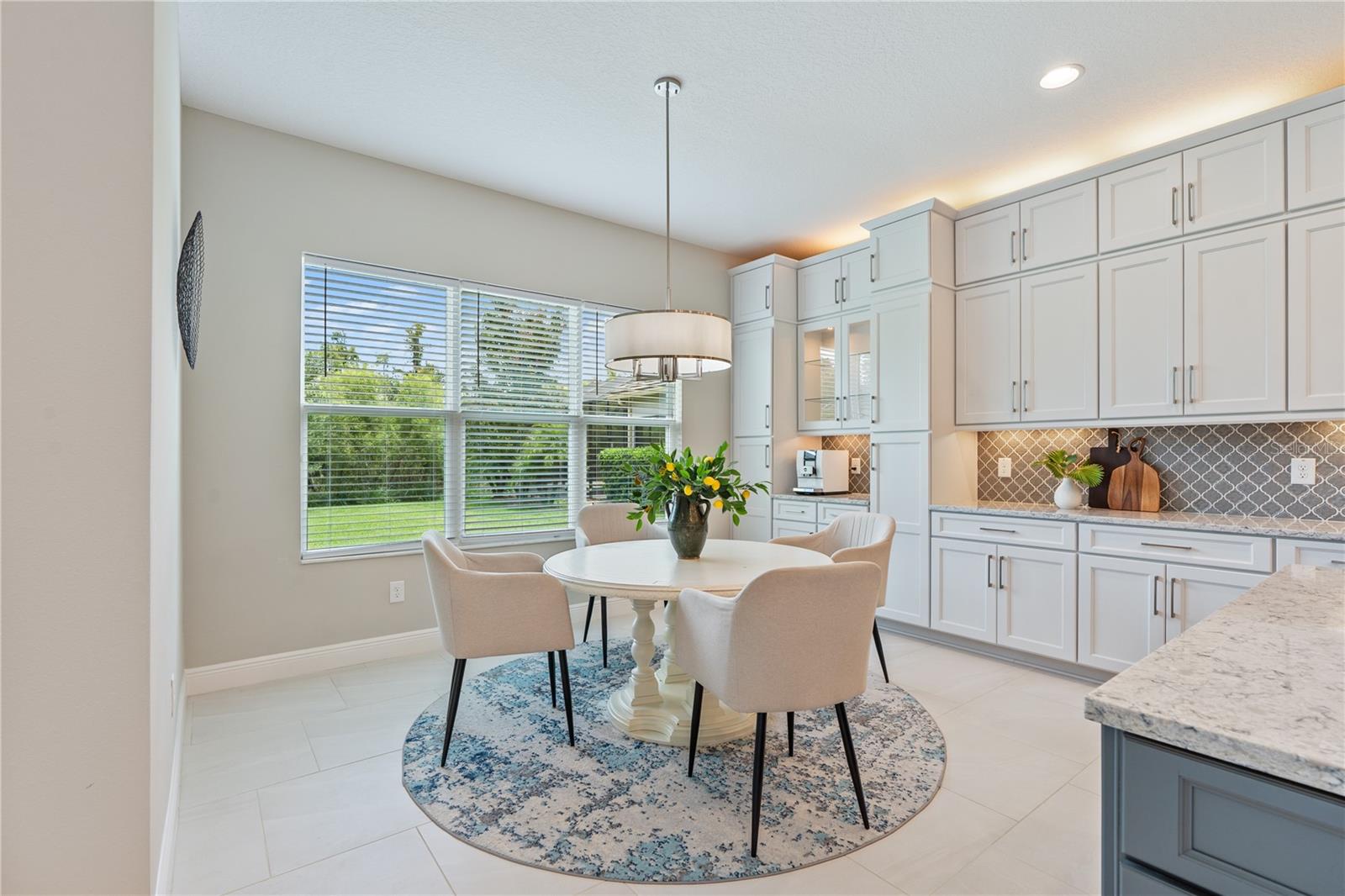 Listing photo id 24 for 2321 Hollow Forest Court