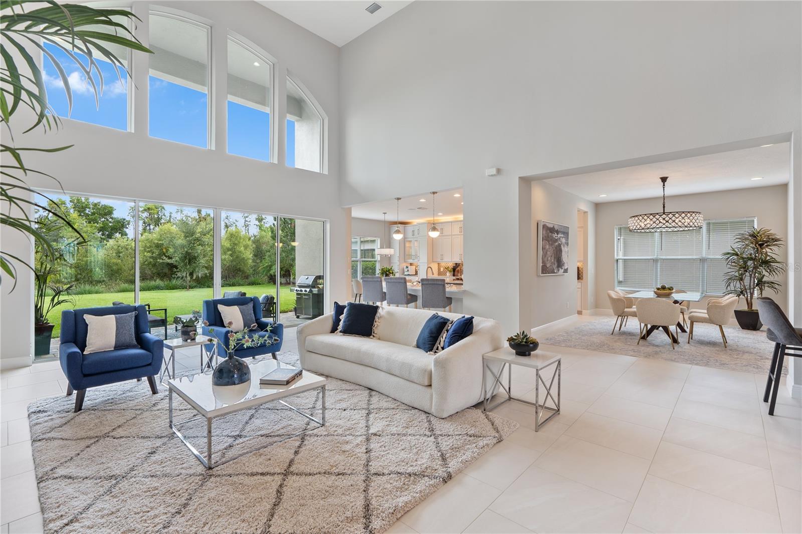 Listing photo id 28 for 2321 Hollow Forest Court
