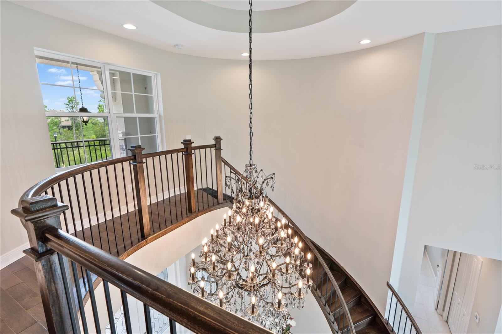 Listing photo id 58 for 2321 Hollow Forest Court