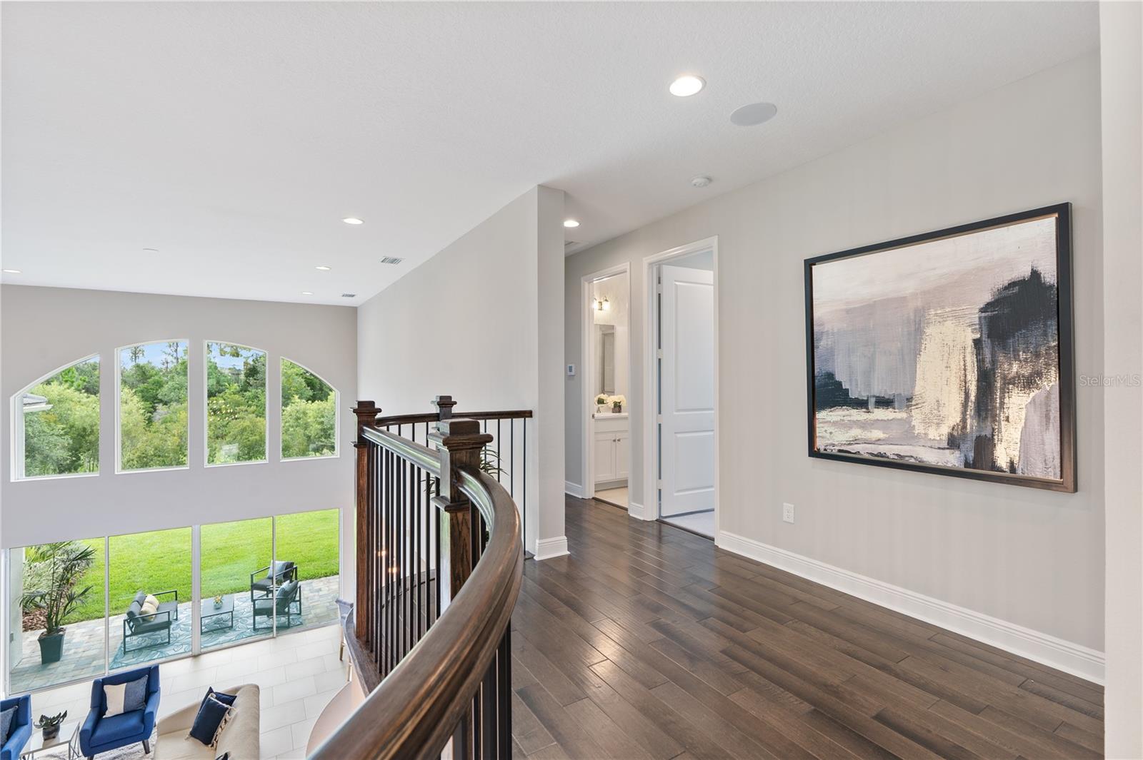 Listing photo id 60 for 2321 Hollow Forest Court