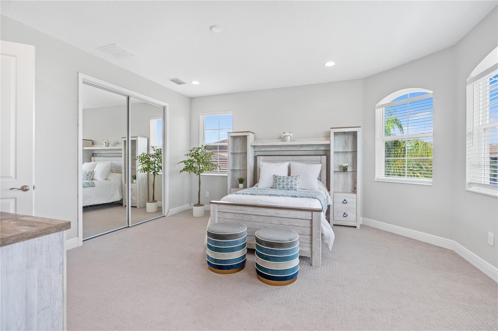 Listing photo id 62 for 2321 Hollow Forest Court