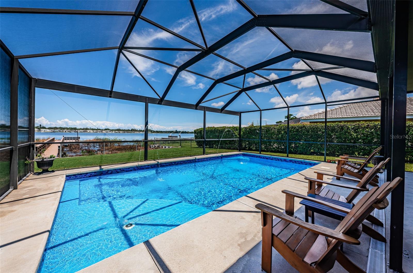 Listing photo id 39 for 10866 Harborside Drive
