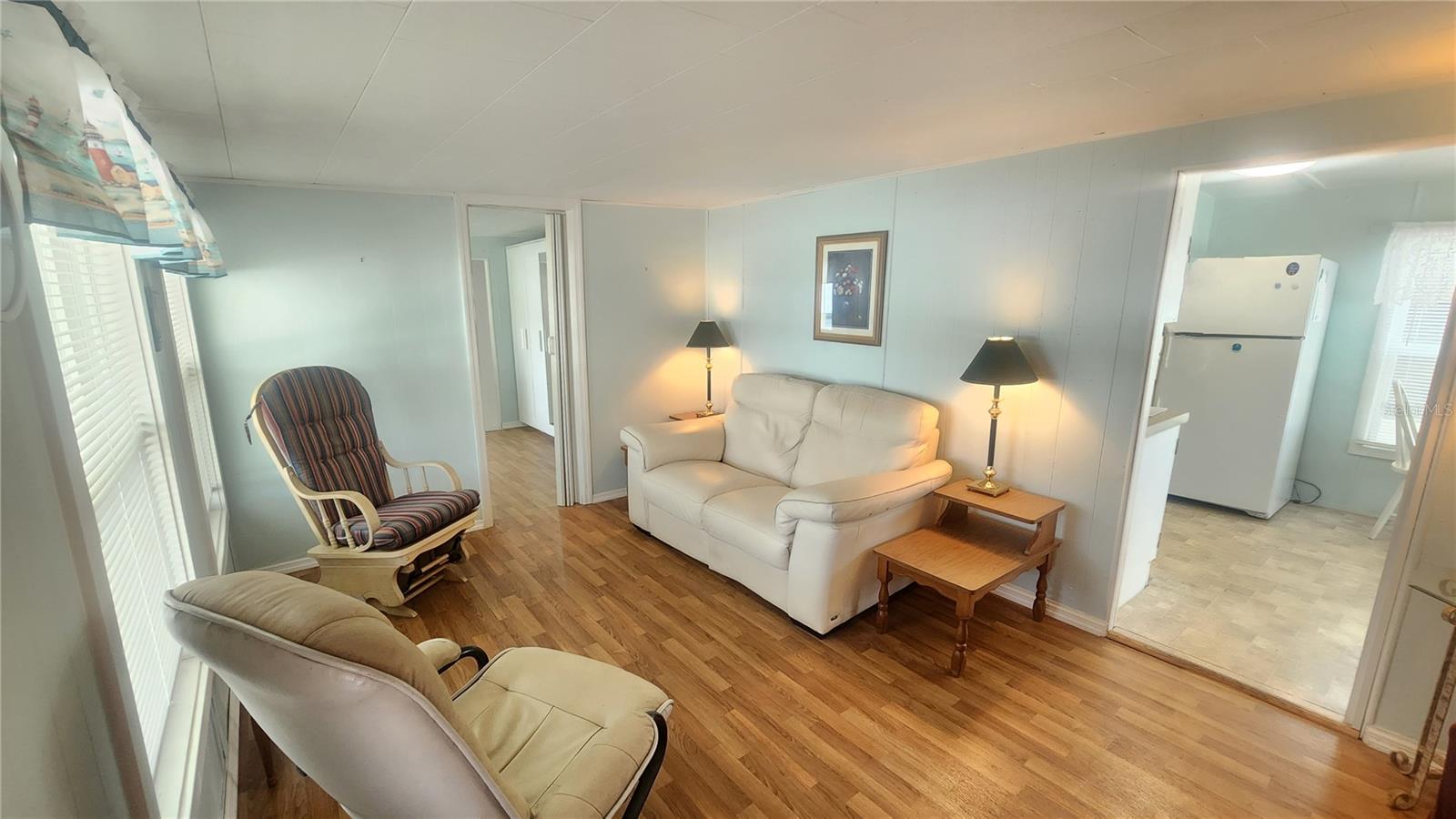Image 3 of 24 For 12766 Seminole Boulevard 53