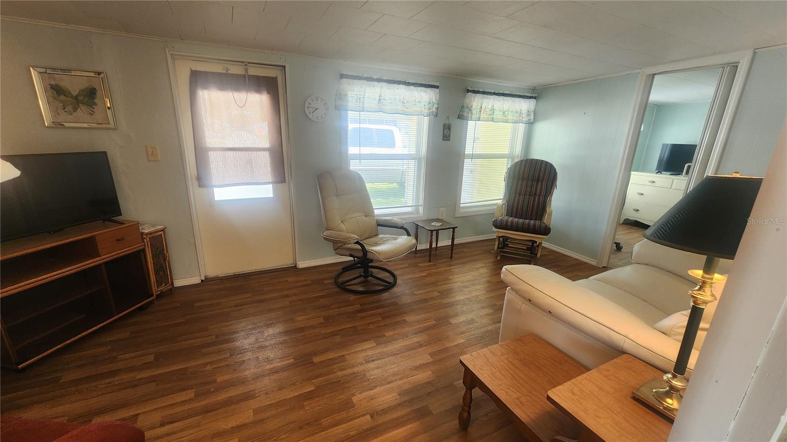 Image 5 of 24 For 12766 Seminole Boulevard 53