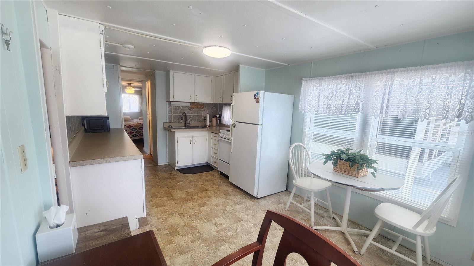 Image 8 of 24 For 12766 Seminole Boulevard 53