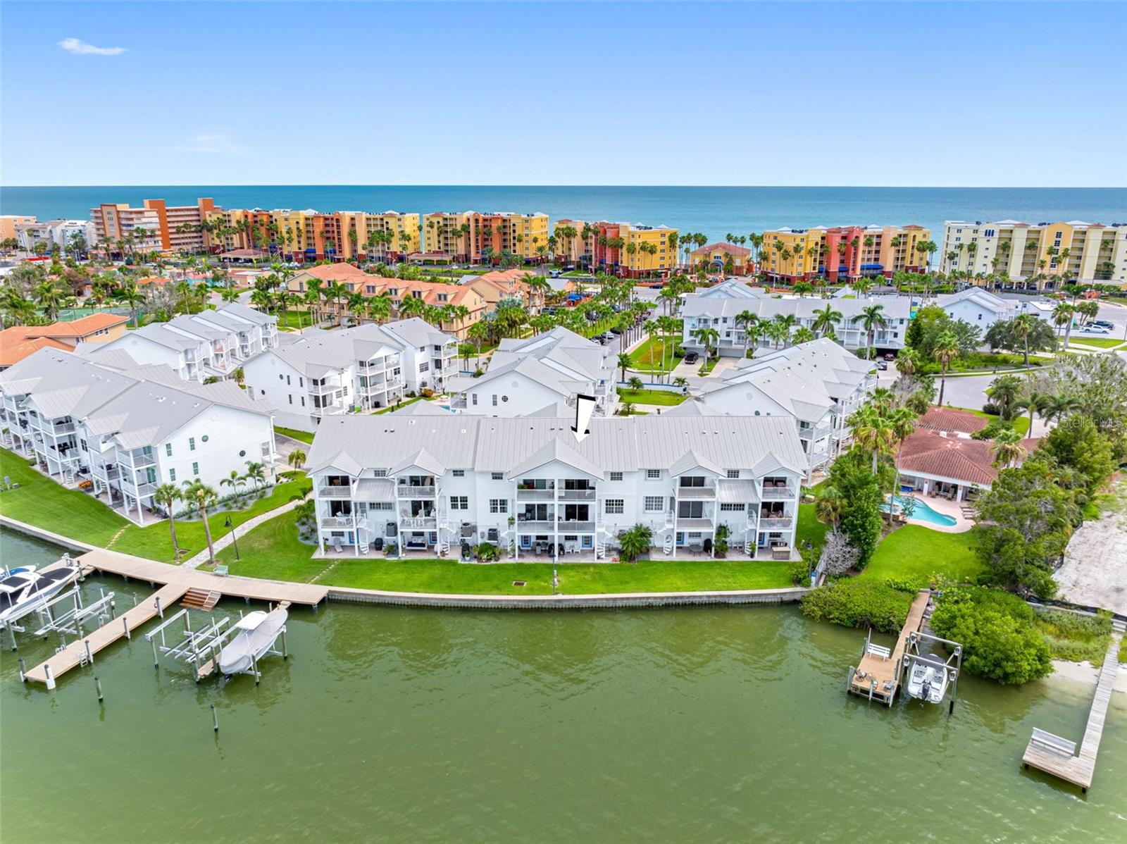 Image 35 of 41 For 113 Yacht Club Circle