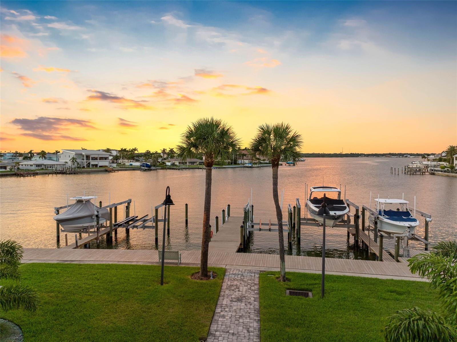 Image 41 of 41 For 113 Yacht Club Circle