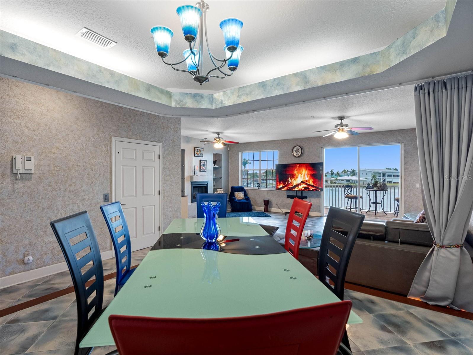 Image 7 of 41 For 113 Yacht Club Circle