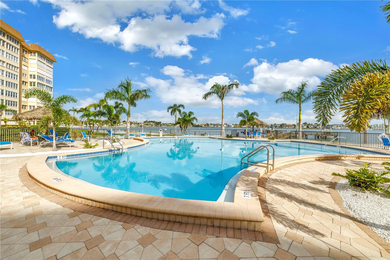 Details for 5200 Brittany Drive S 503, ST PETERSBURG, FL 33715
