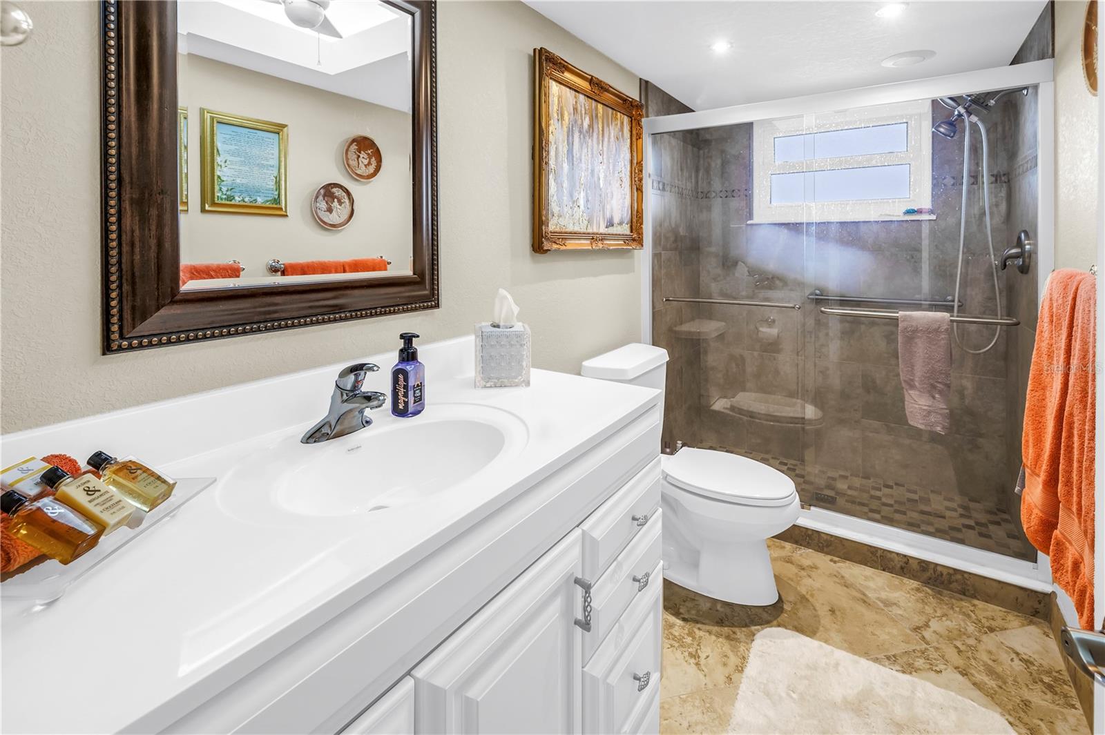 Image 33 of 63 For 5200 Brittany Drive S 503