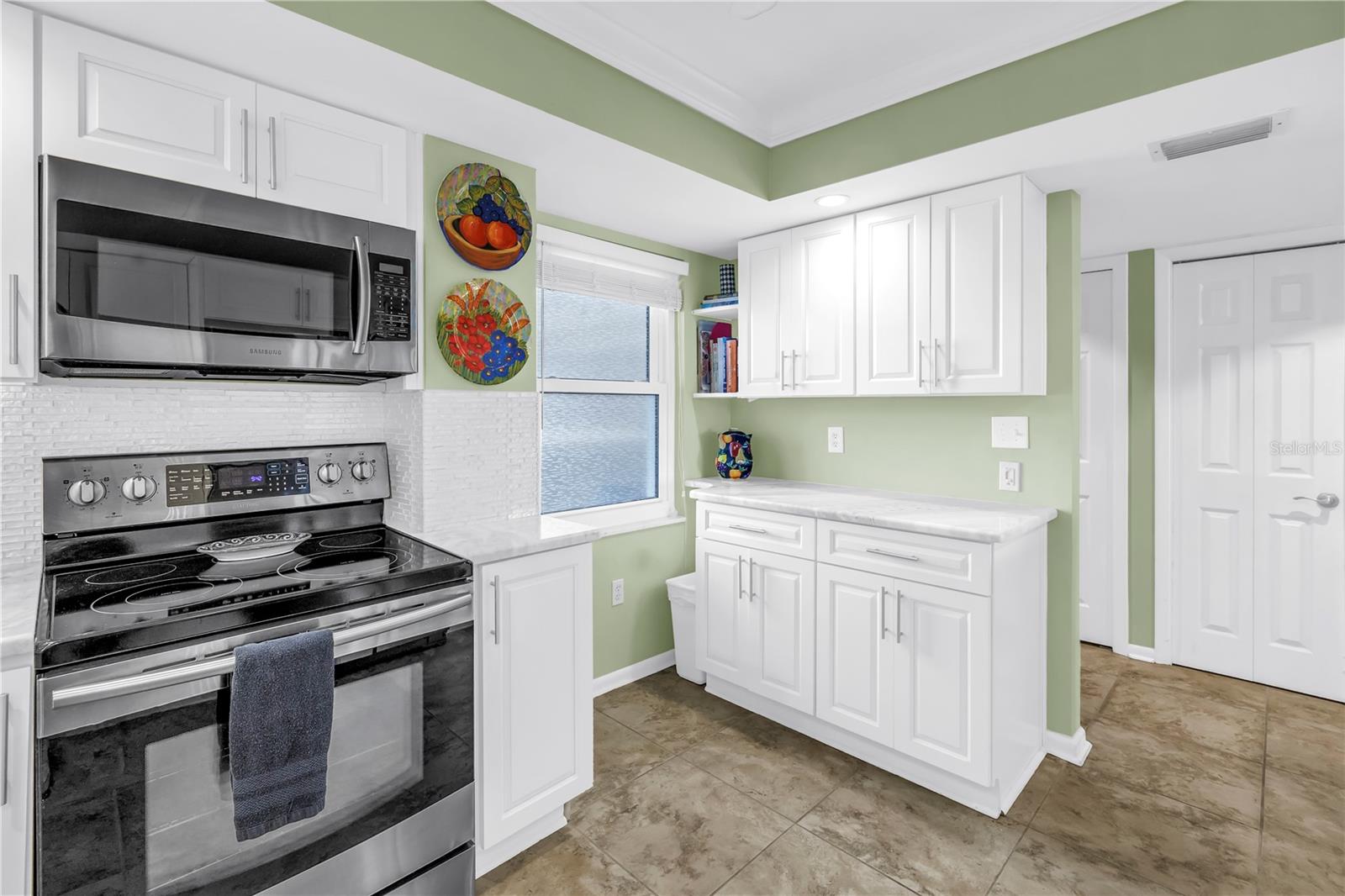 Image 5 of 63 For 5200 Brittany Drive S 503