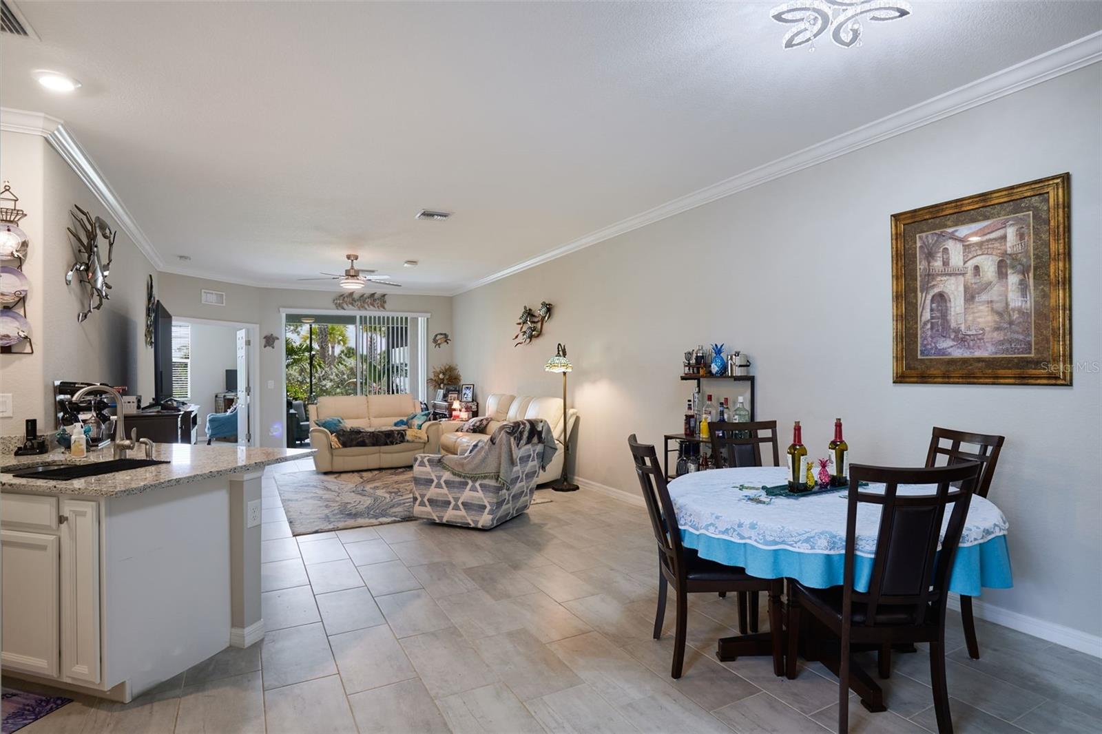 Image 11 of 27 For 17709 Woodland Court Ne
