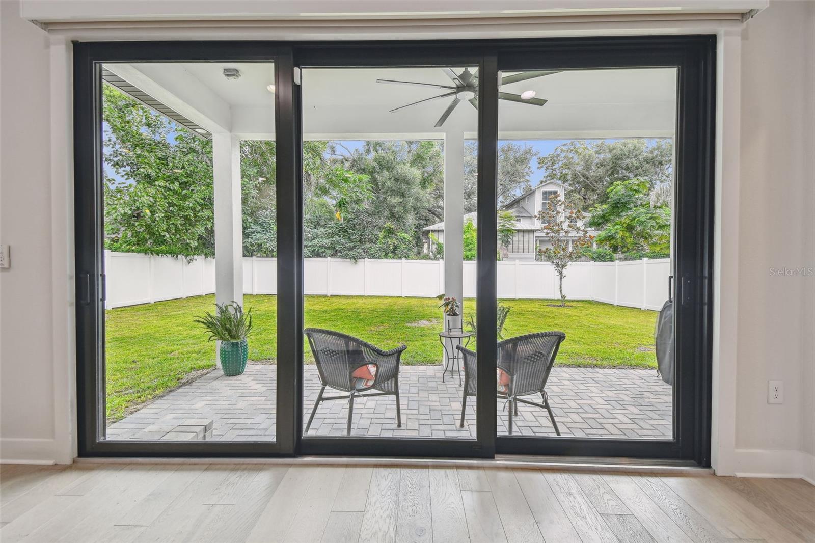 Image 11 of 51 For 3113 Harbor View Avenue