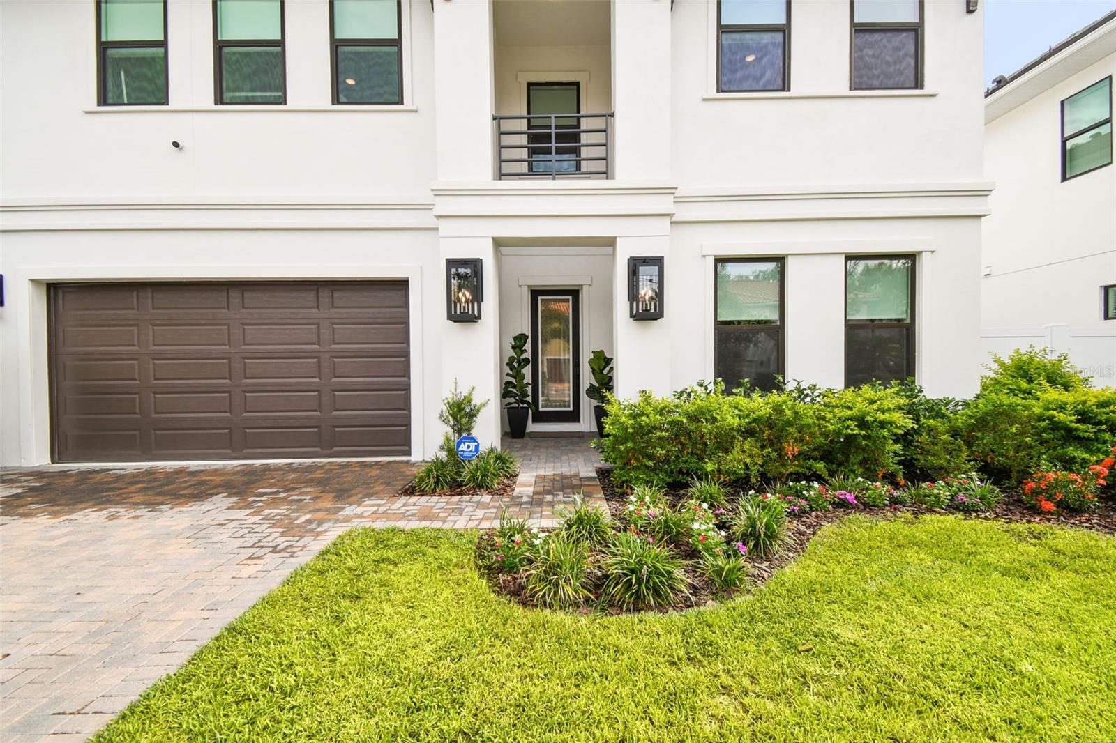 Image 2 of 51 For 3113 Harbor View Avenue