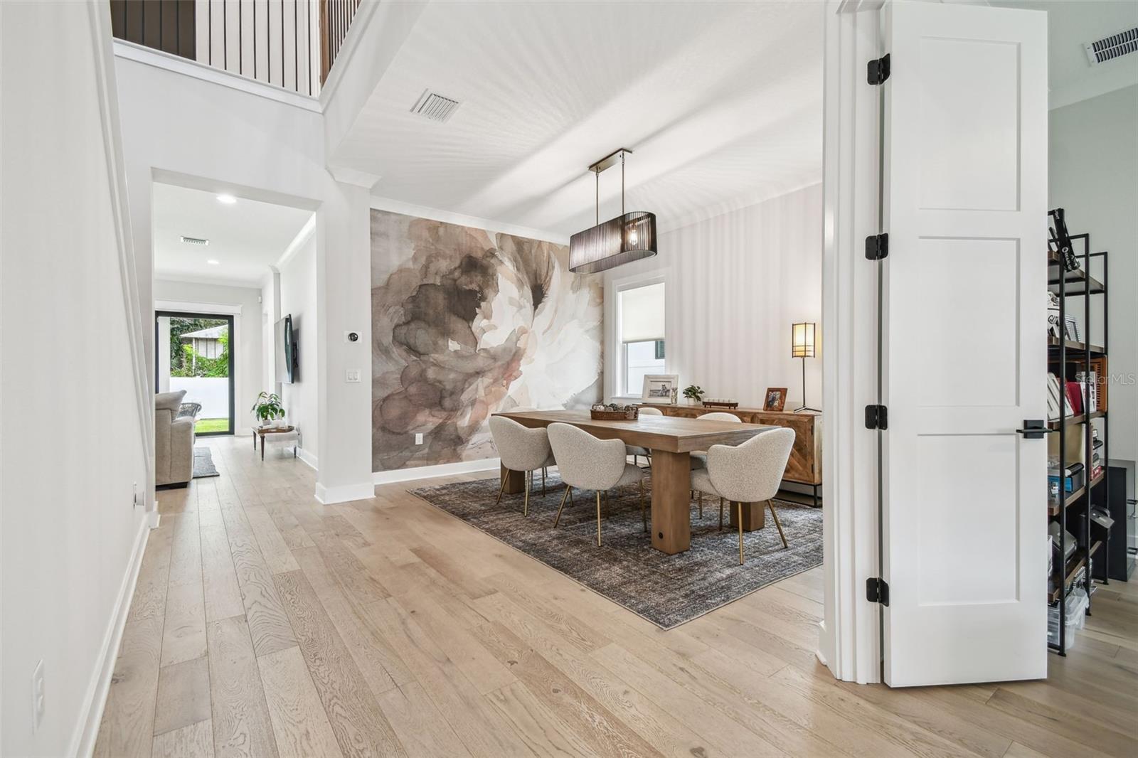 Image 4 of 51 For 3113 Harbor View Avenue
