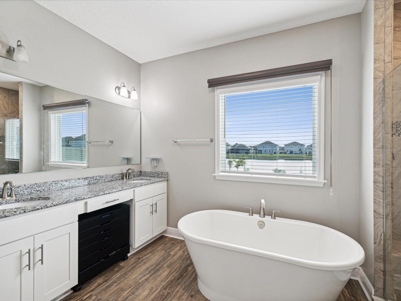 Listing photo id 12 for 7973 Abby Brooks Circle