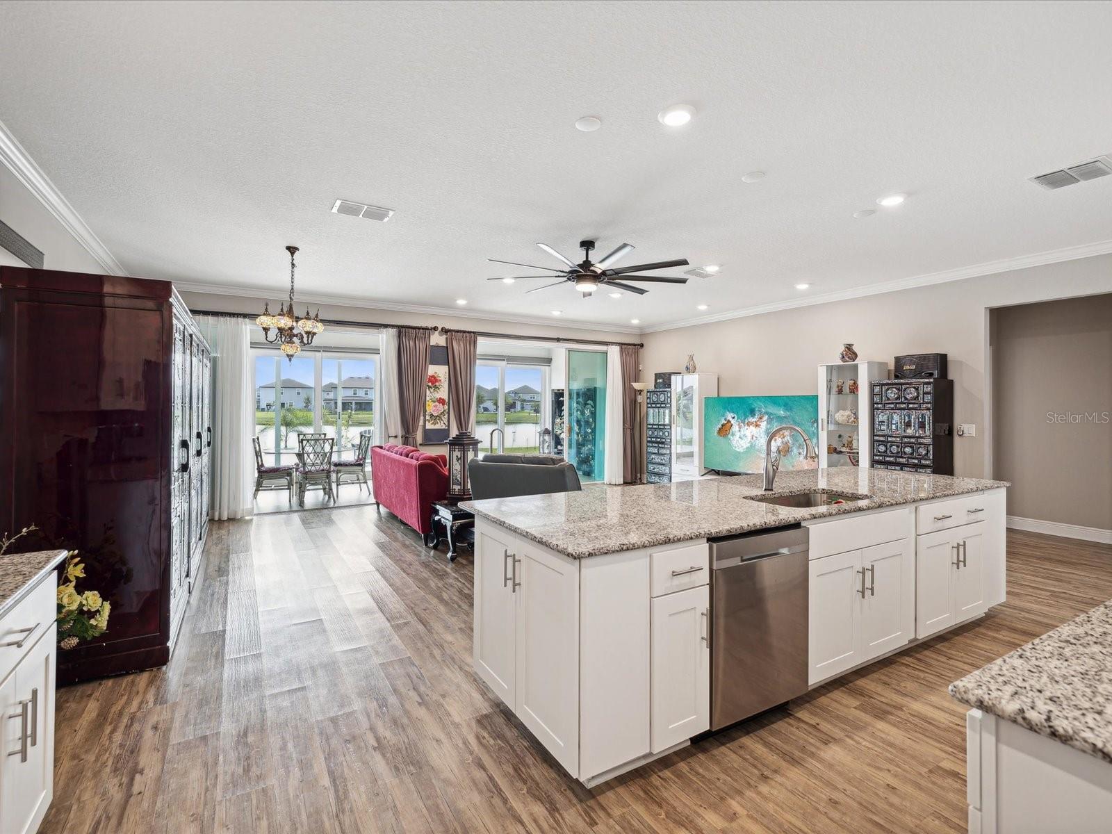 Listing photo id 16 for 7973 Abby Brooks Circle