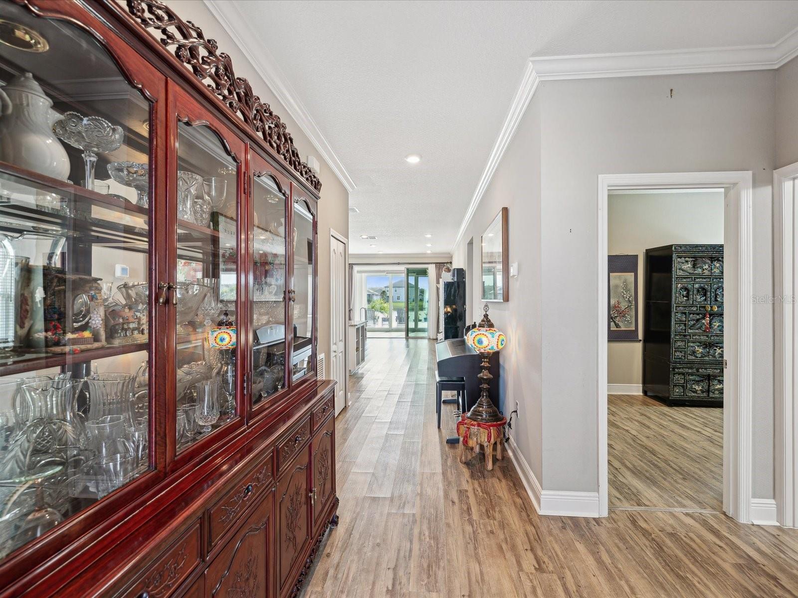 Listing photo id 0 for 7973 Abby Brooks Circle