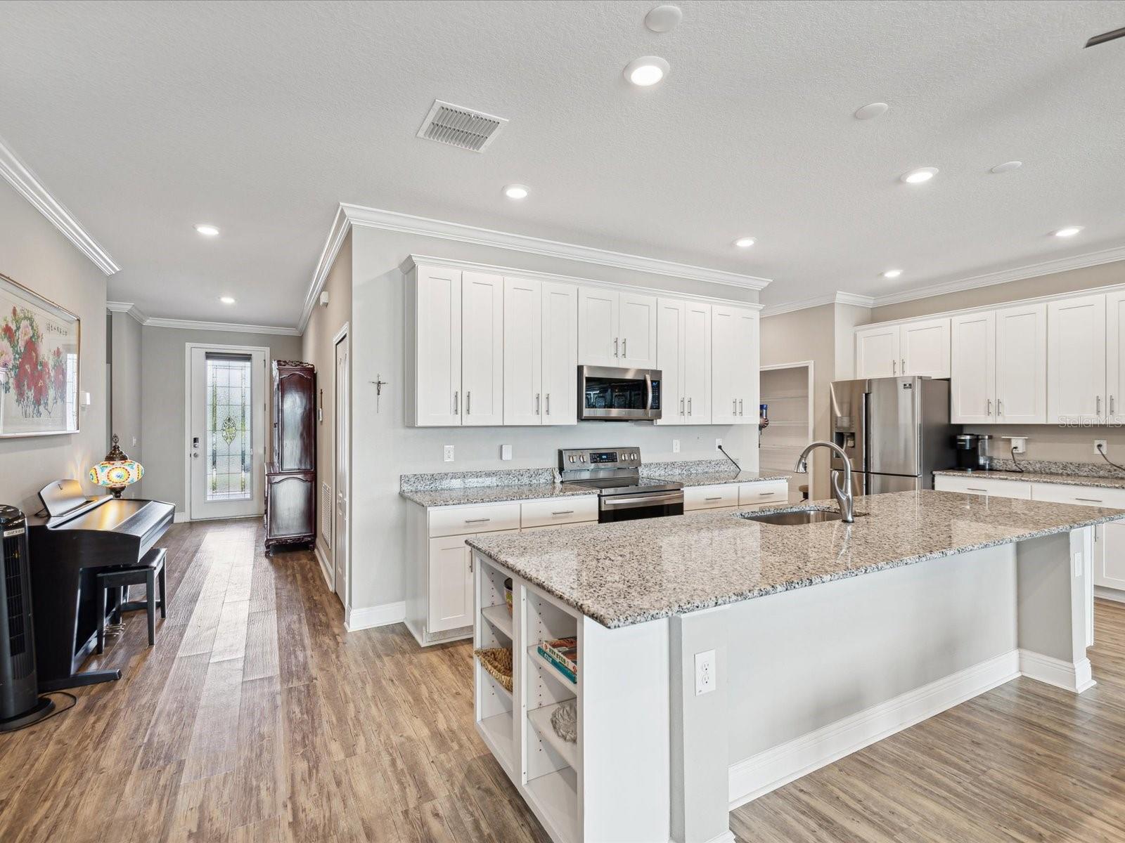 Listing photo id 27 for 7973 Abby Brooks Circle