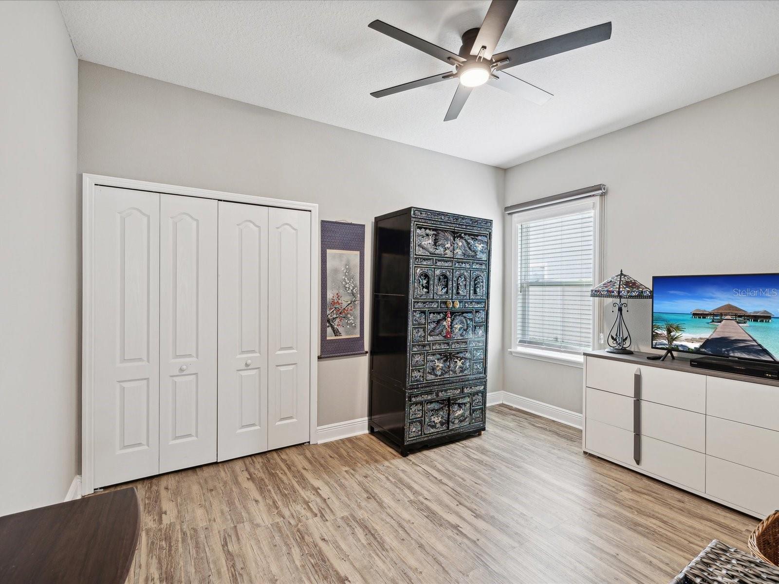 Listing photo id 6 for 7973 Abby Brooks Circle