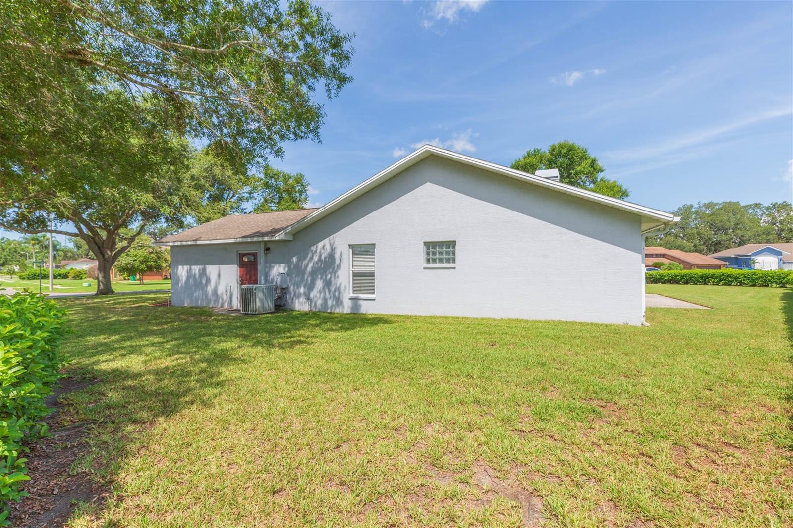 Image 40 of 46 For 6208 Huntington Drive