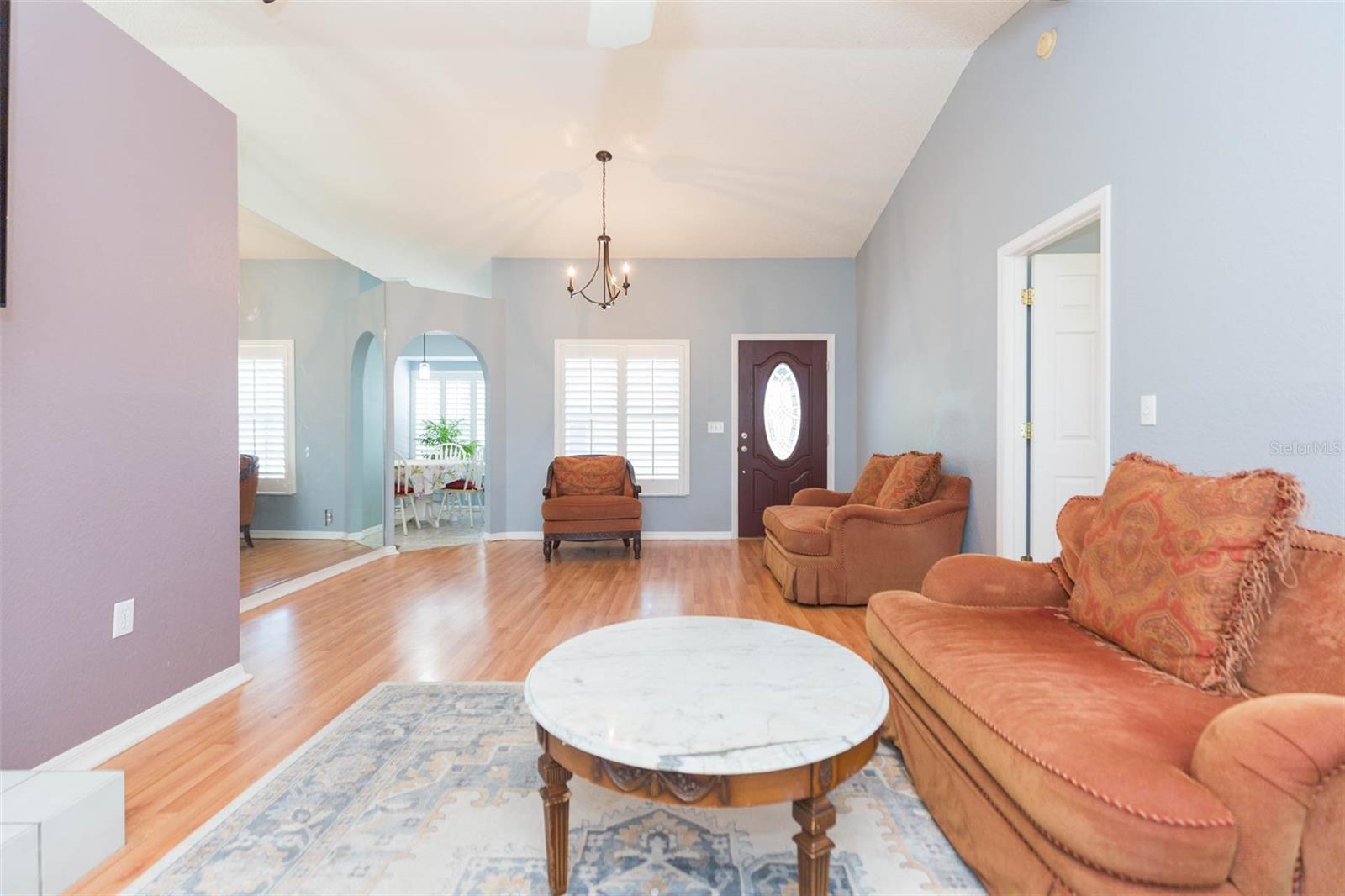Image 8 of 46 For 6208 Huntington Drive