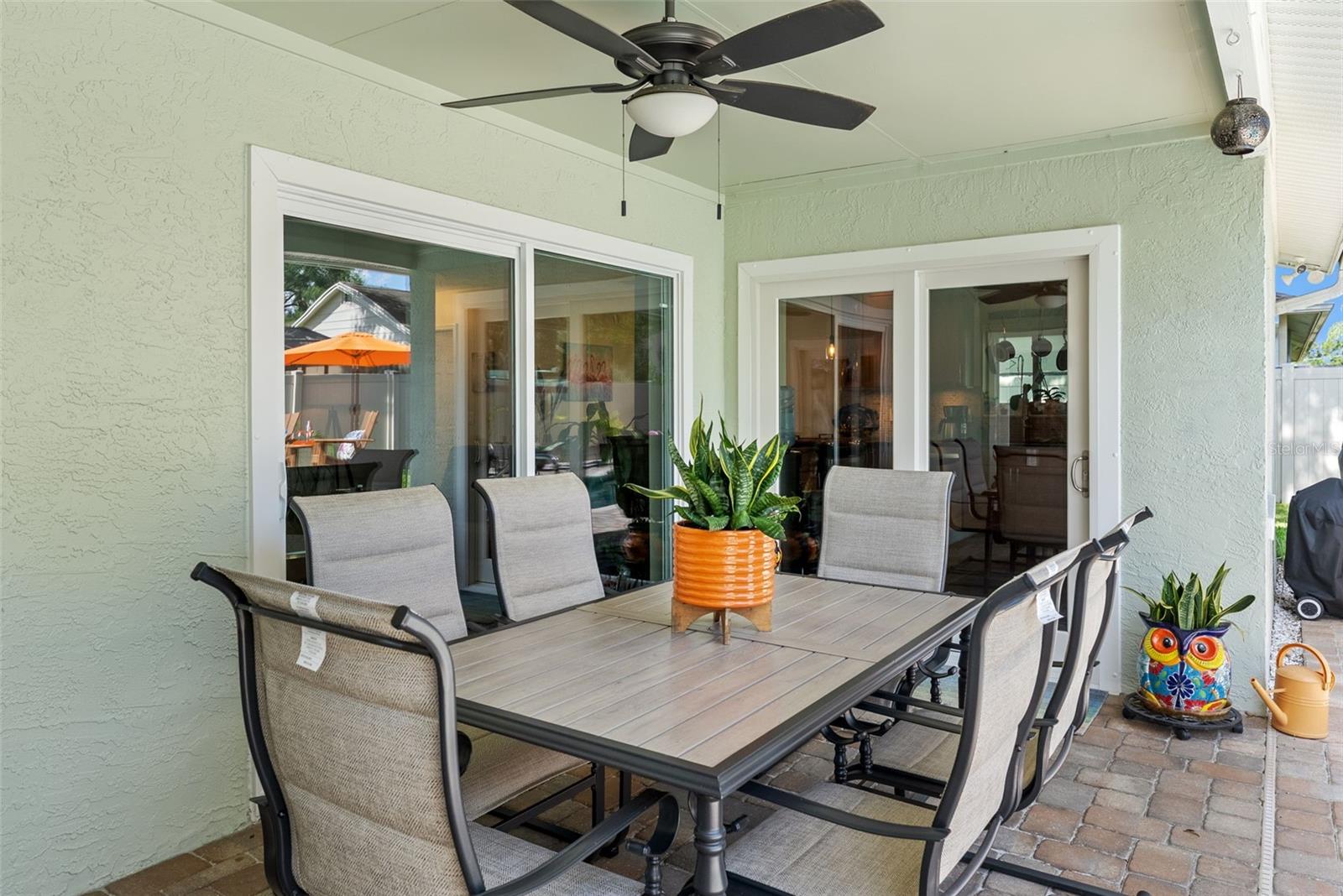 Listing photo id 18 for 4707 Cresson Court