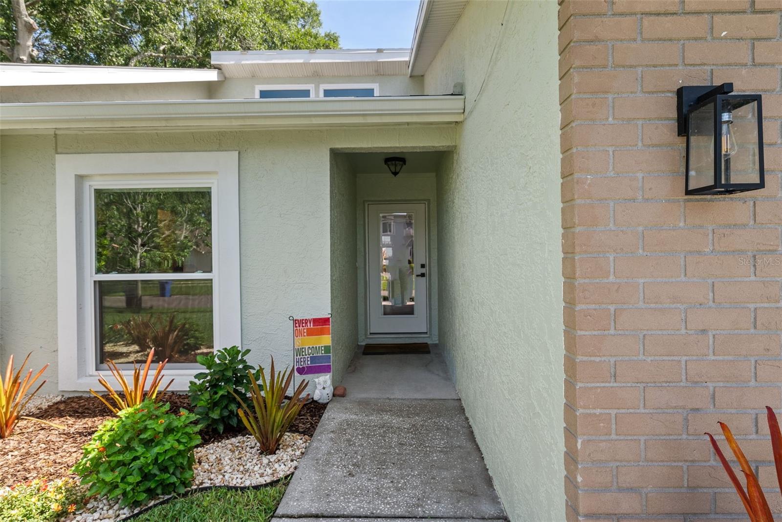 Listing photo id 19 for 4707 Cresson Court