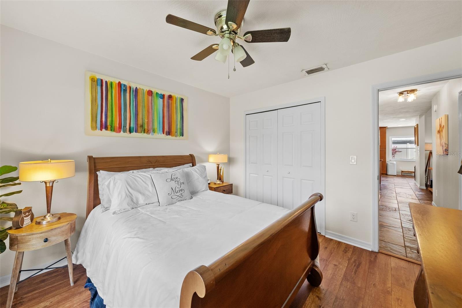 Listing photo id 38 for 4707 Cresson Court