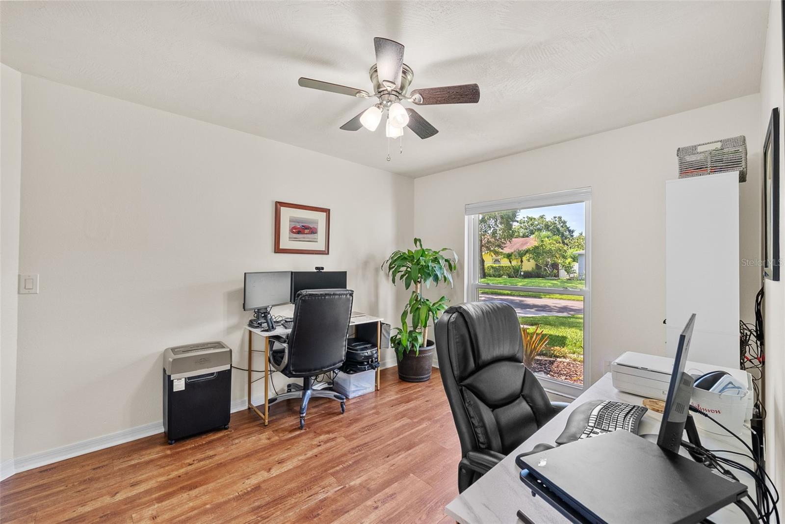 Listing photo id 42 for 4707 Cresson Court