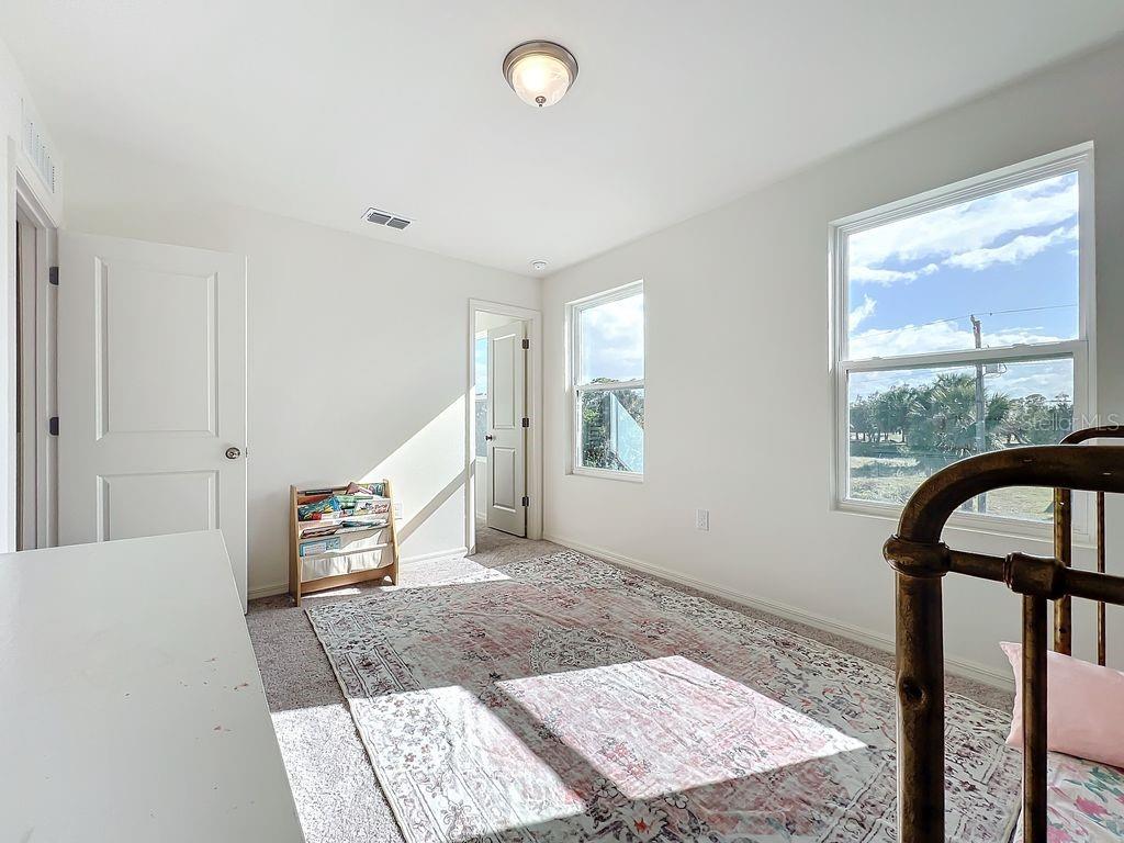 Image 28 of 36 For 17209 Sabrina Circle