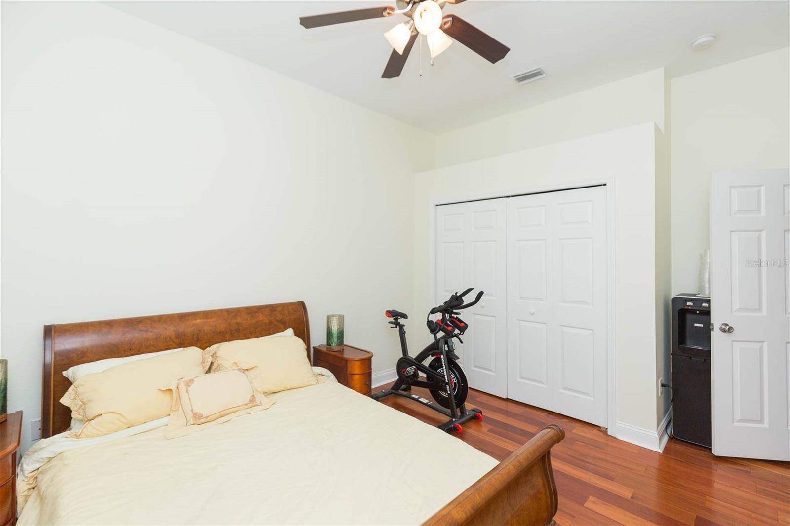 Image 36 of 65 For 18111 Diamond Cove Court